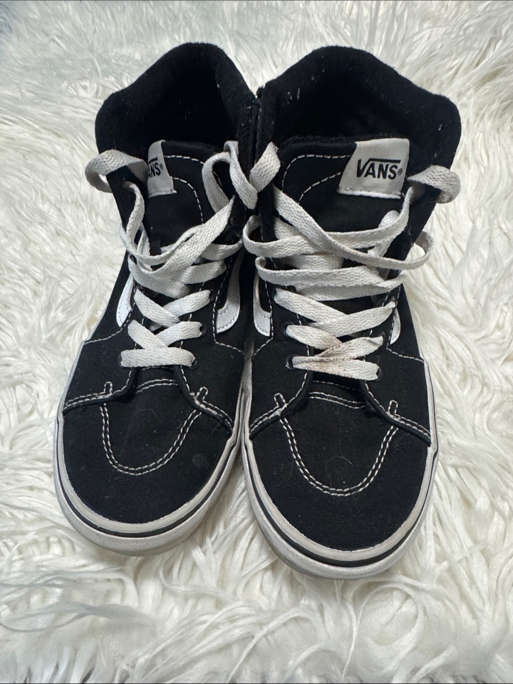Vans Kids Hi Tops sz 2.5